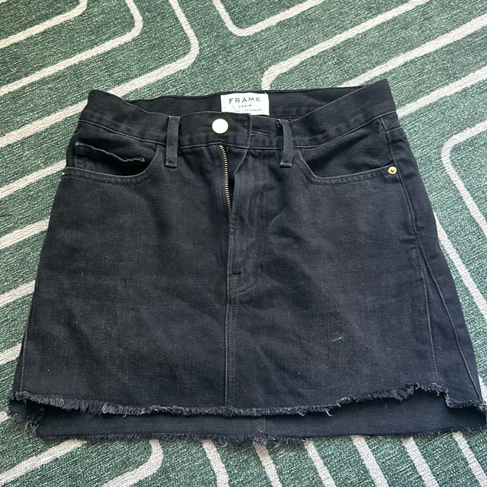 Frame Denim skirt size 24!